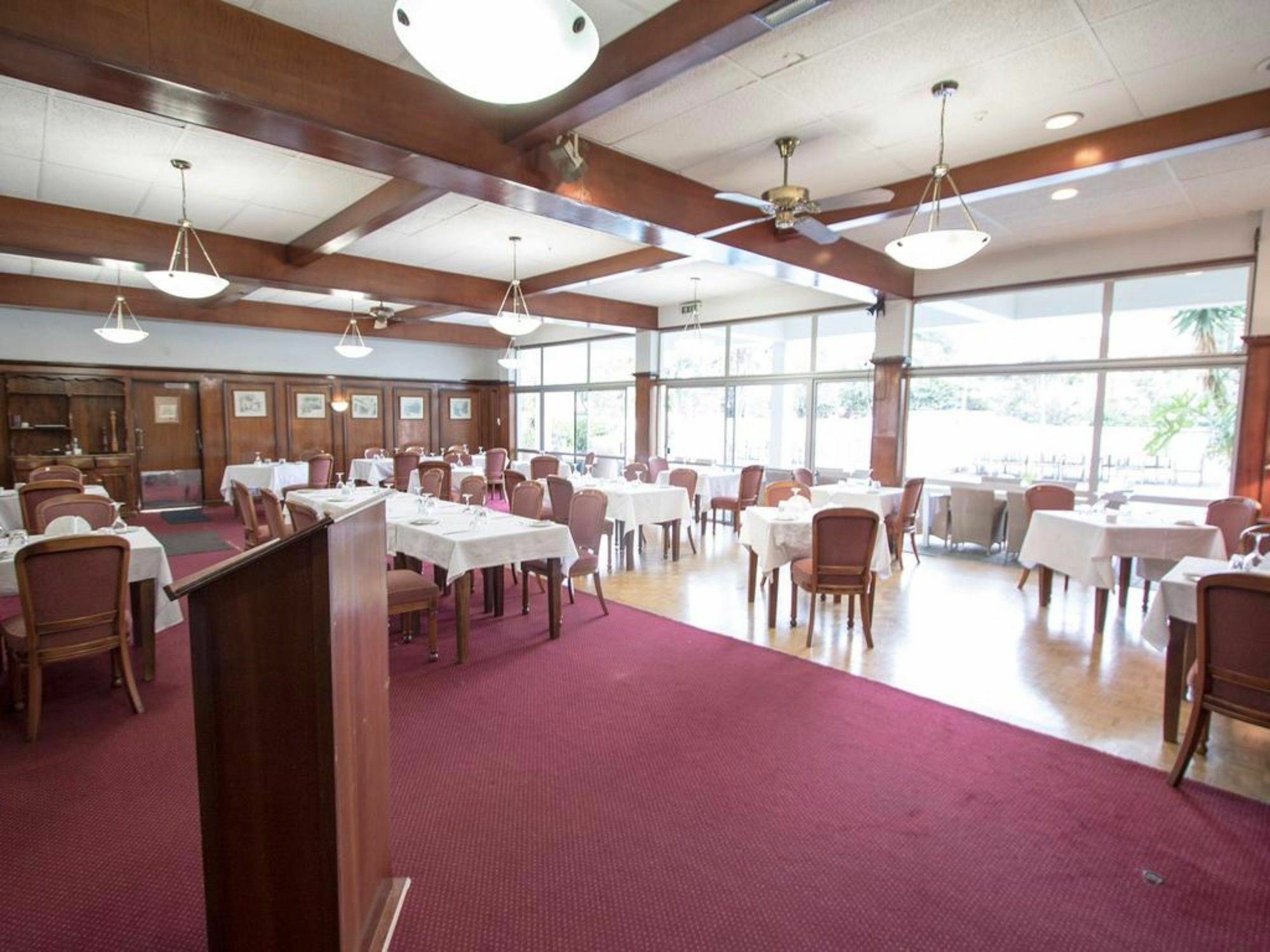 Hotel Armitage And Conference Centre تاورانجا المظهر الخارجي الصورة